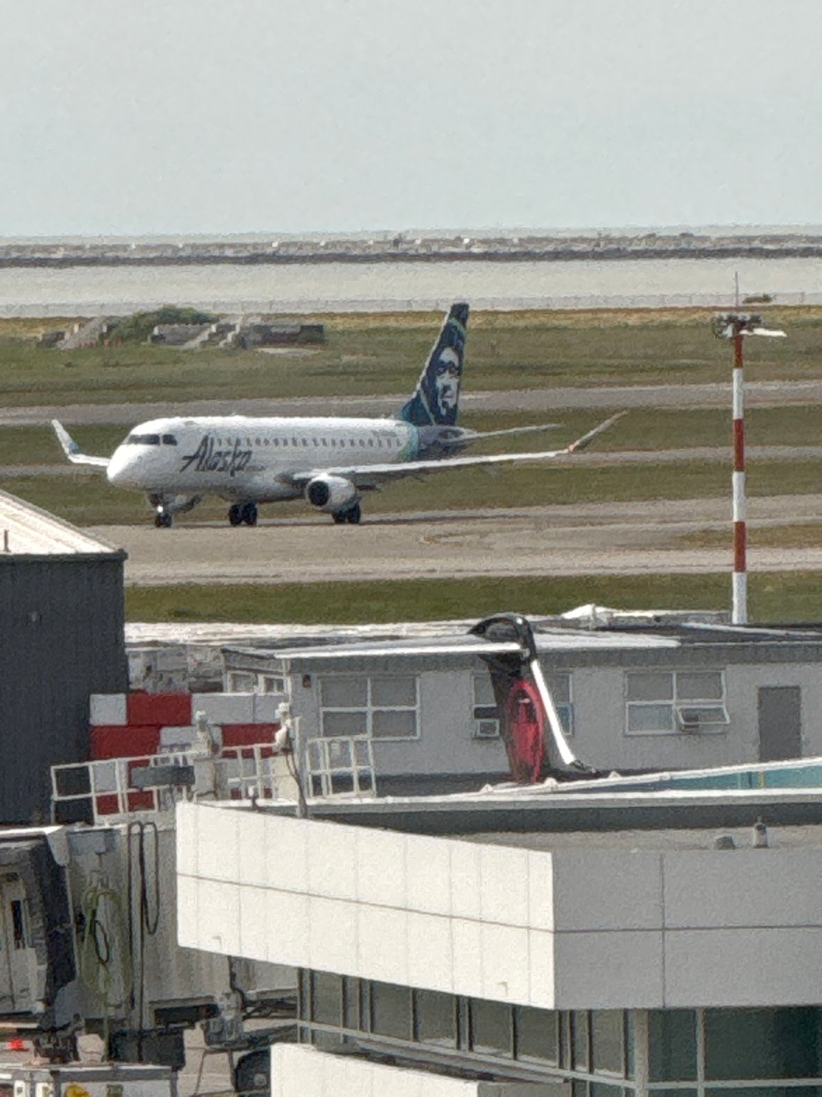 Alaska Airlines plane spotted on YVR runway Friday evening
