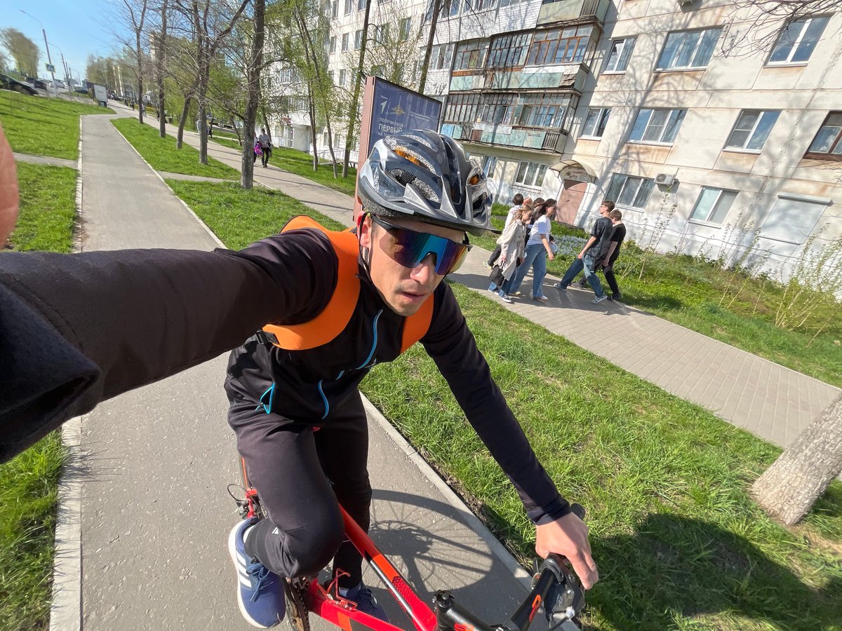 Ordinary life moments captured across Chaikovsky, Russia in six minutes