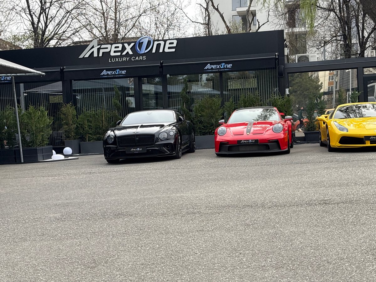 Luxury cars spotted near Sofia dealership, Ukrainian-registered Audi observed