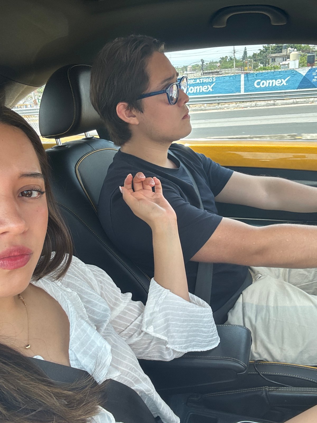 Passengers captured in vehicle moments in Cuautla, Mexico