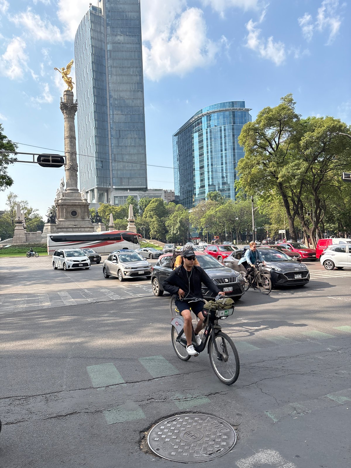 Angel of Independence monument photographed in Mexico City