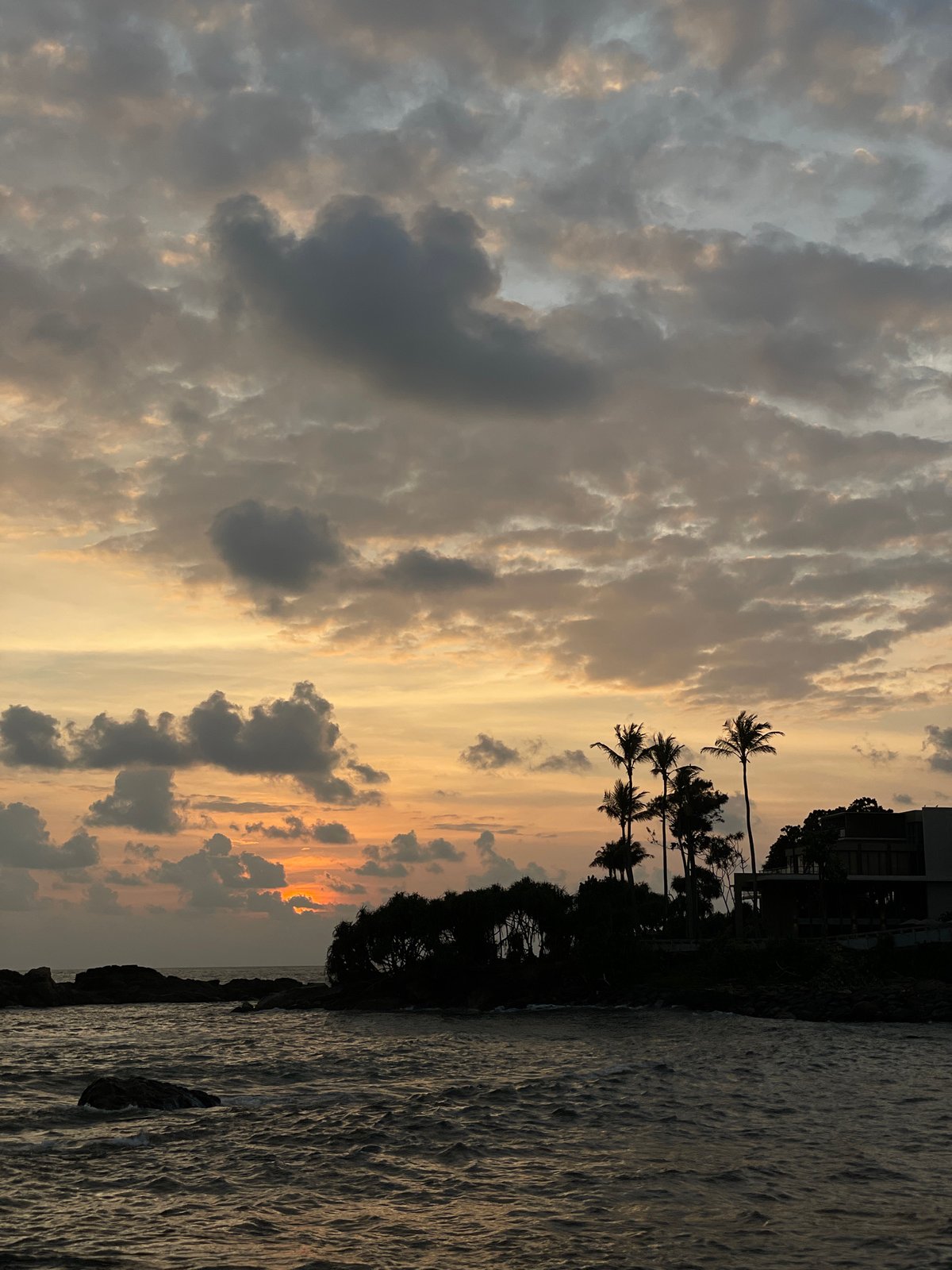 Dramatic sunset witnessed over Galle, Sri Lanka coastline