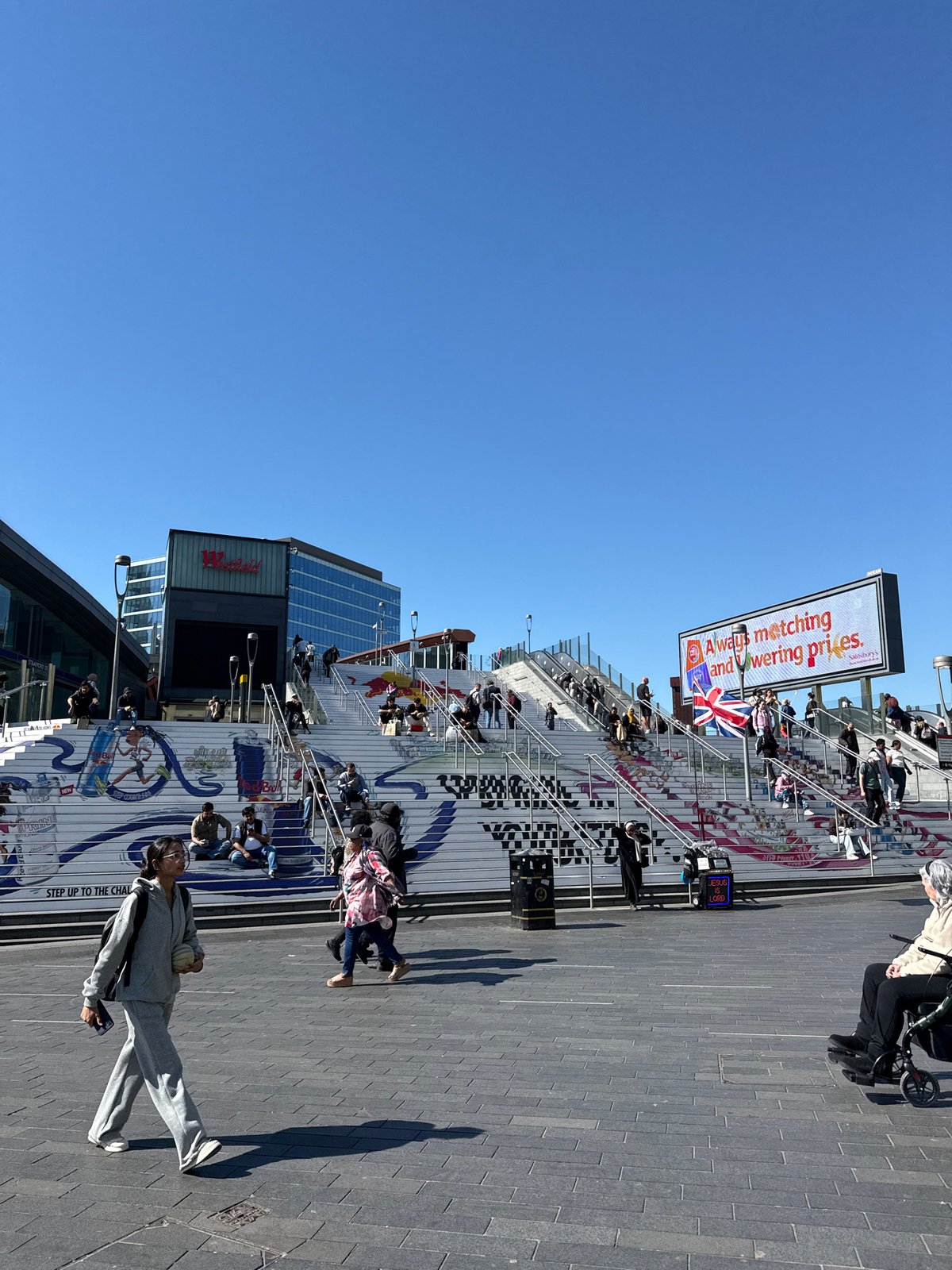 Sunny afternoon captured at London public plaza