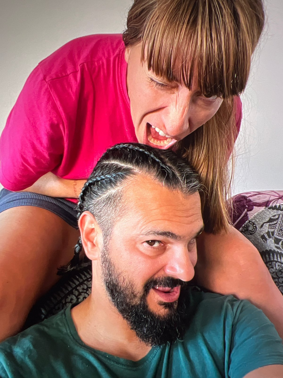 Candid close-up exchange caught in Mollet del Vallès