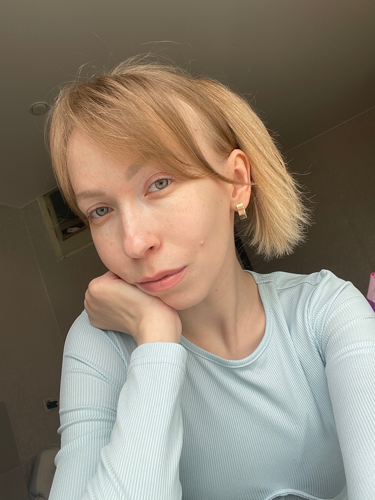 Photo session captured in Perm shows woman, baby in morning