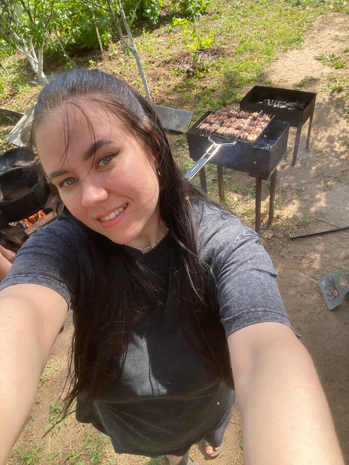 Outdoor barbecue gathering documented in Chaikovsky, Russia