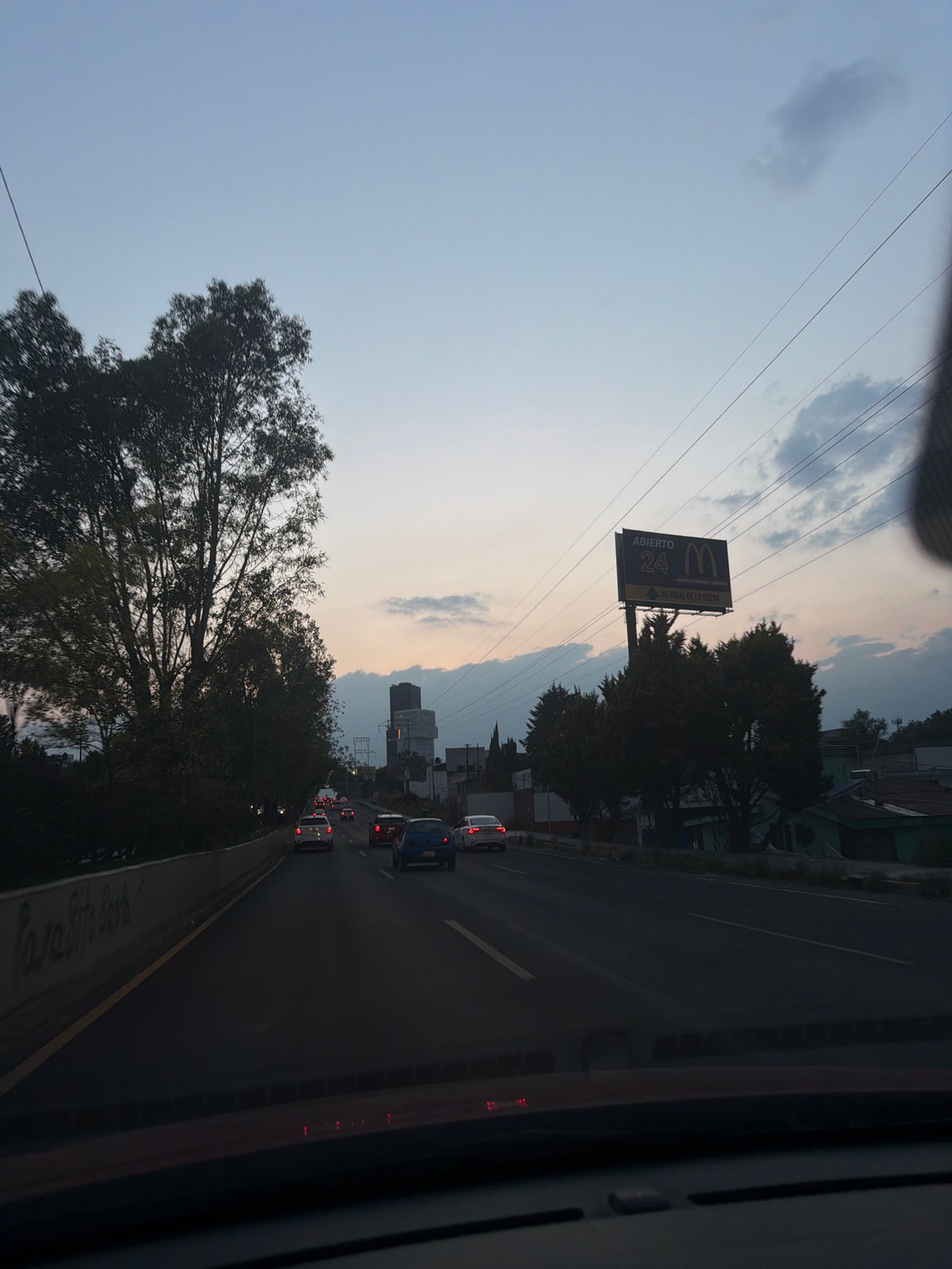 Highway traffic documented in Puebla, Mexico early morning