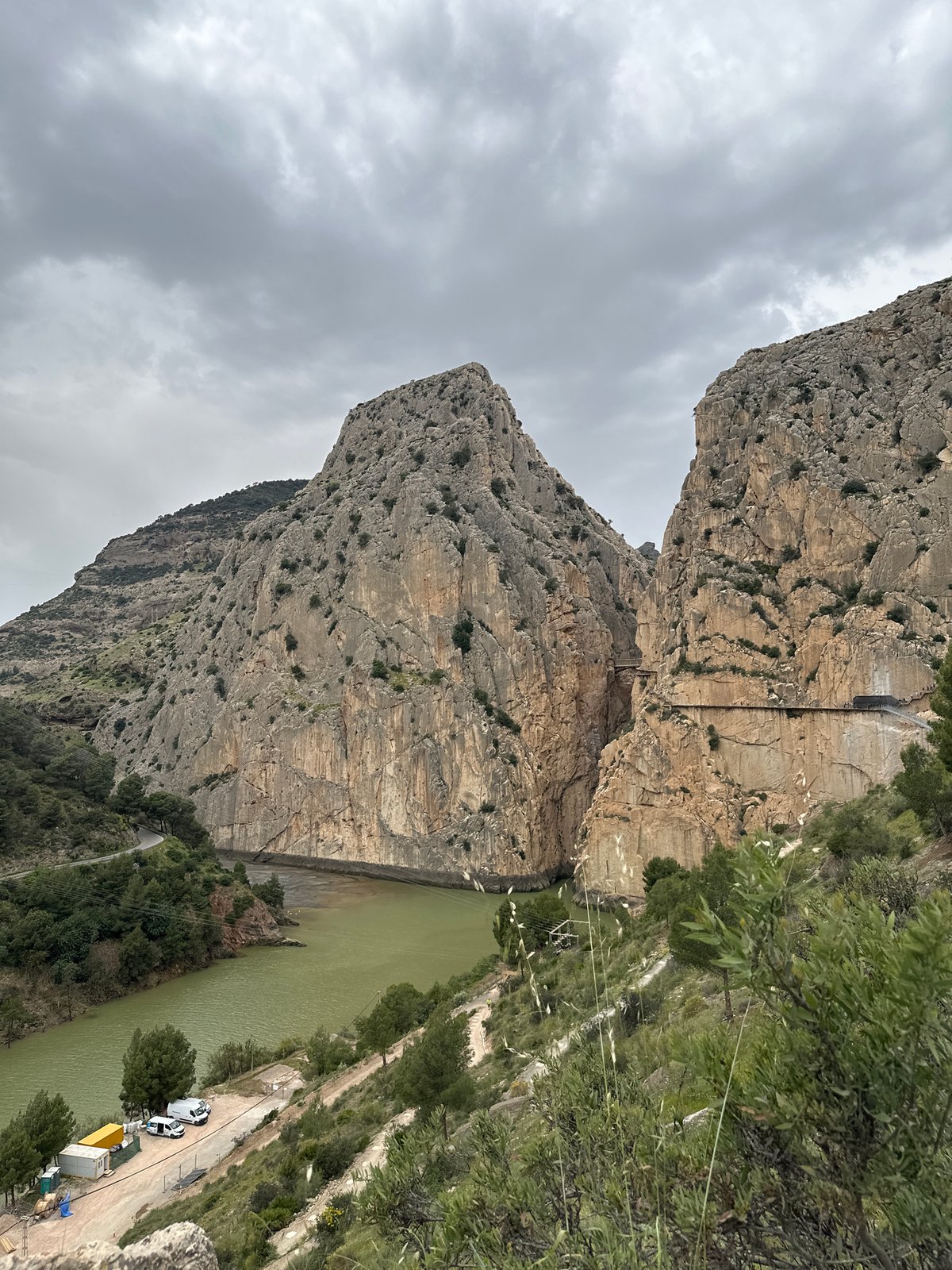 Tourist captures scenic views of El Chorro gorge landscape