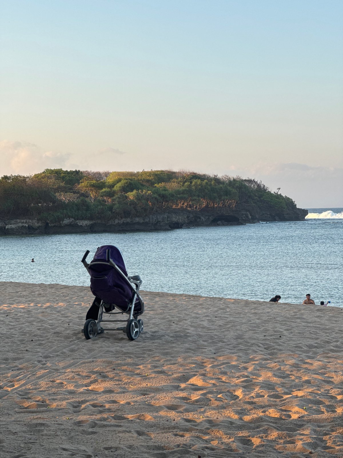Beach day in Kuta Selatan winds down into a lit-up dusk buffet