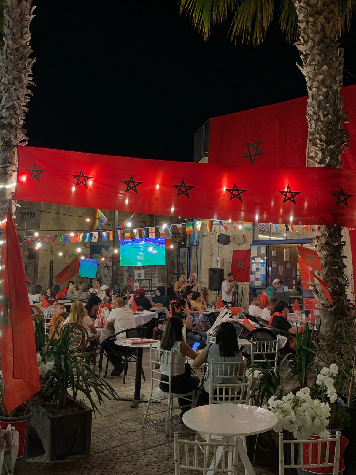 Tel Aviv Thursday night: bars, aerial yoga, and a DJ set