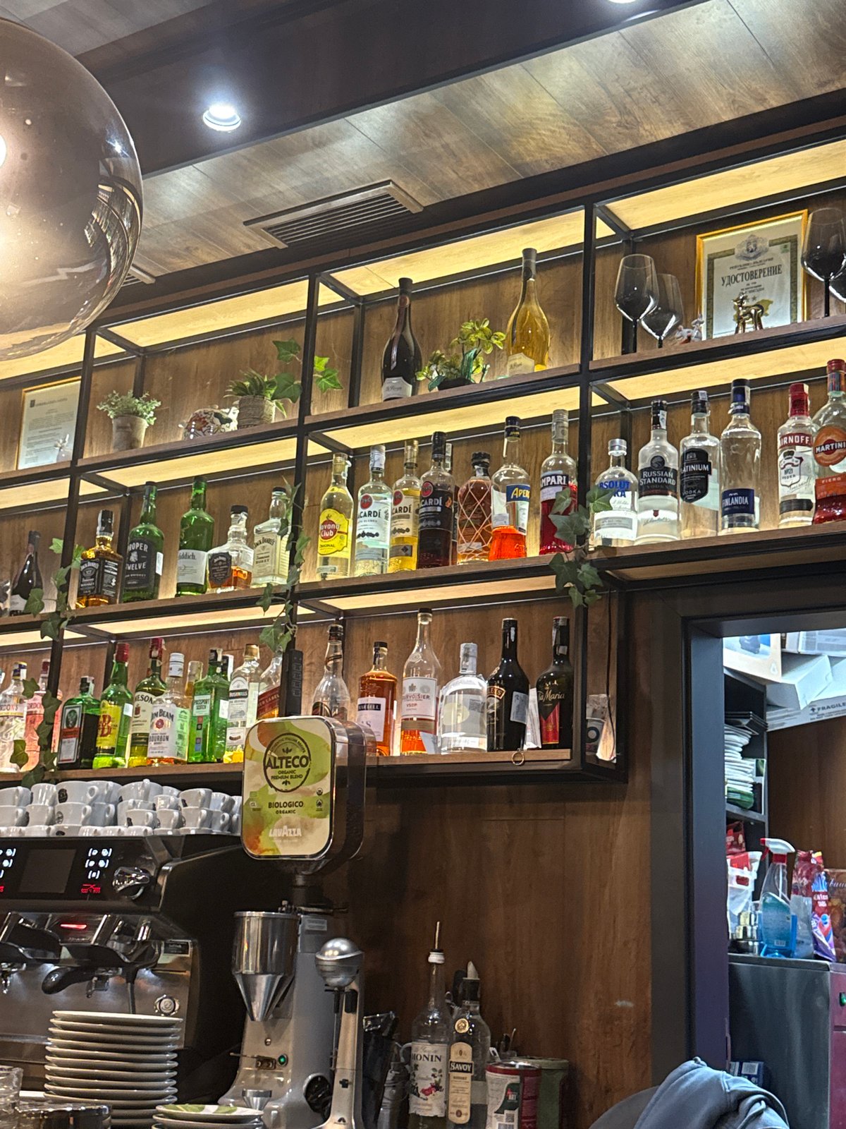 Evening cafe and street documentation tour in Stara Zagora