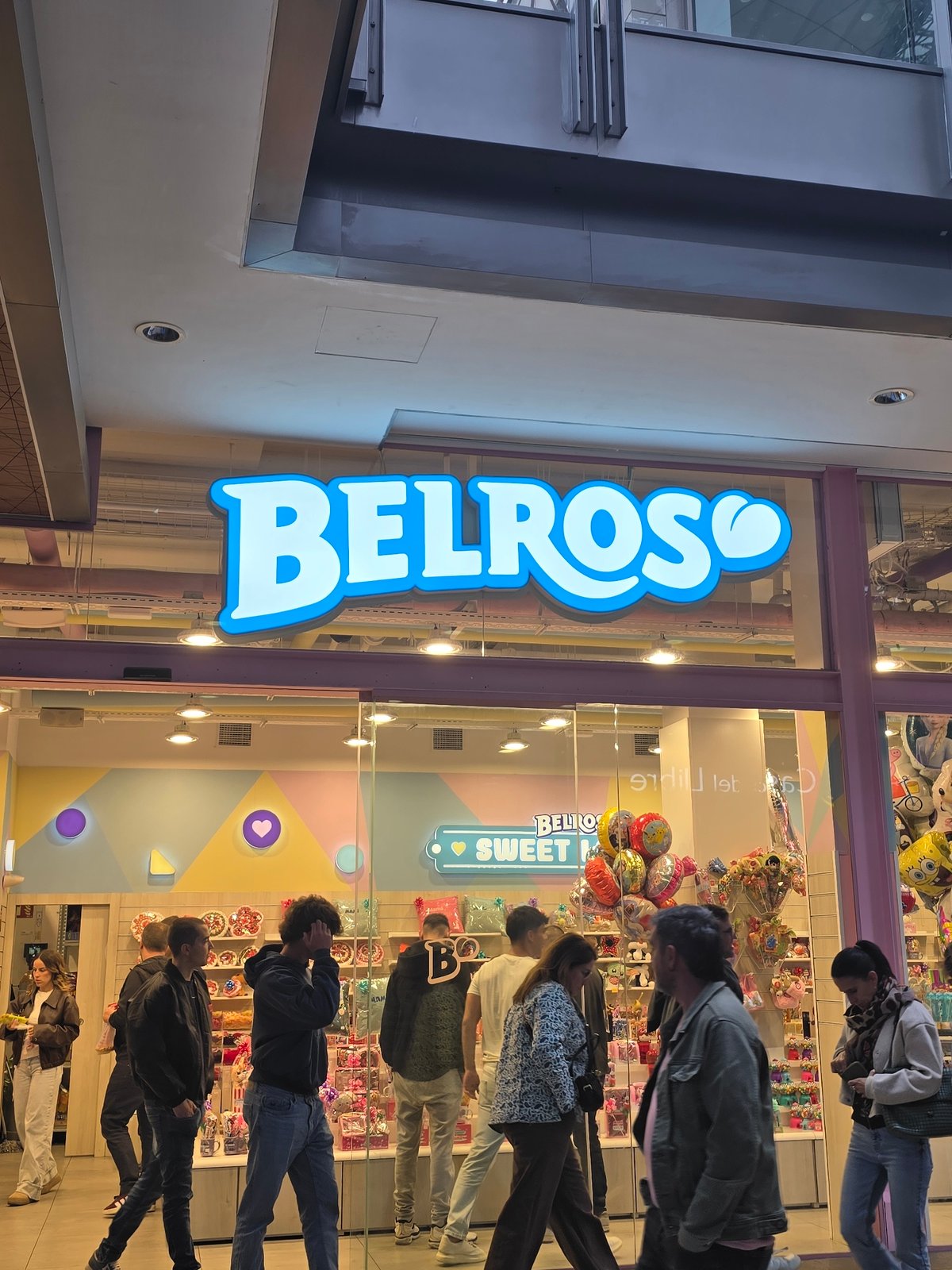 Commercial activity documented across Barcelona metropolitan area shopping districts