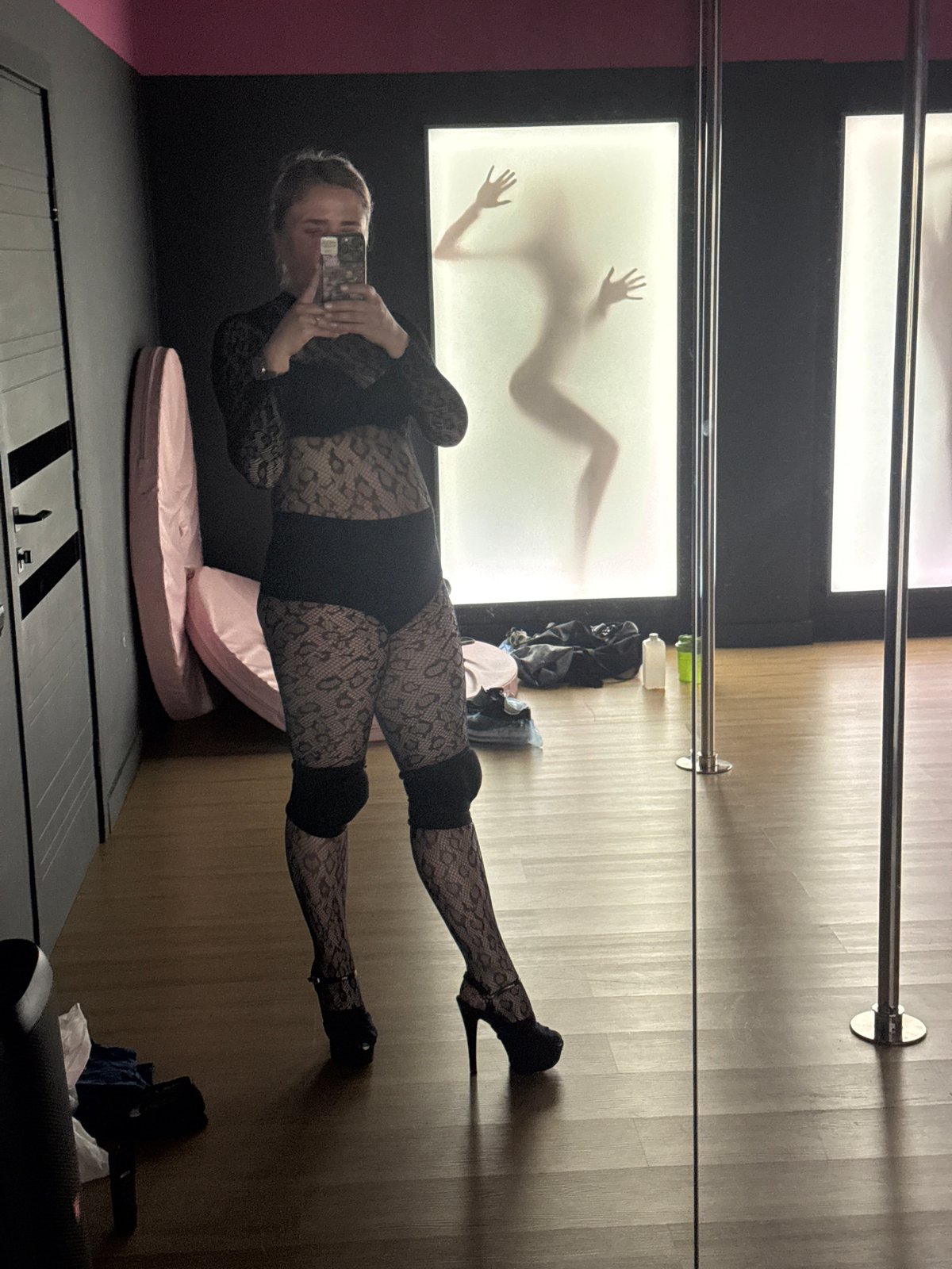 Dance student takes selfie in Sochi studio
