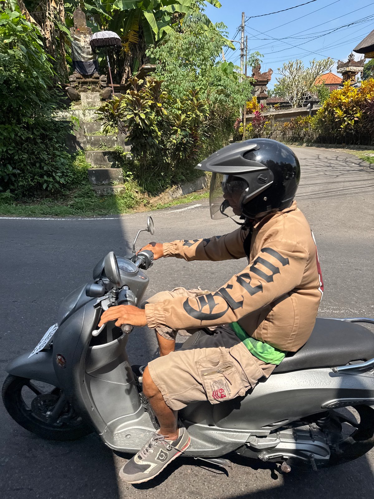Everyday street life and temple culture in Ubud, Bali
