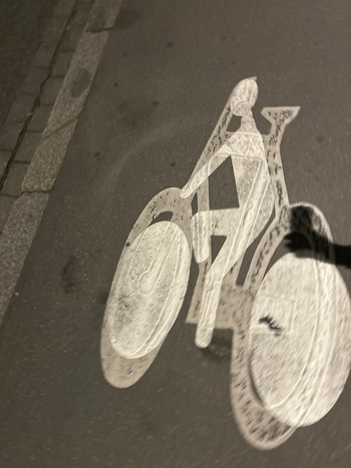 Witness documents nighttime Strasbourg street scenes and urban details