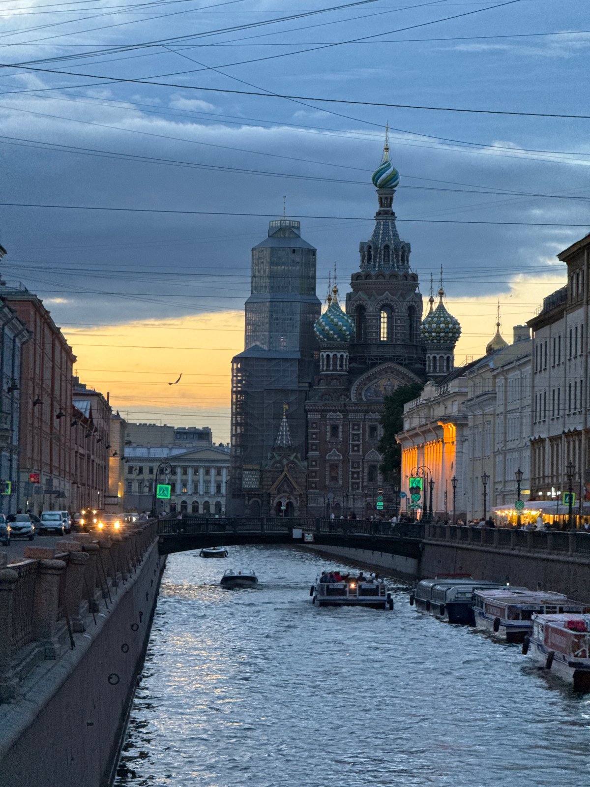 Tourist documents evening visit to Saint Petersburg landmarks