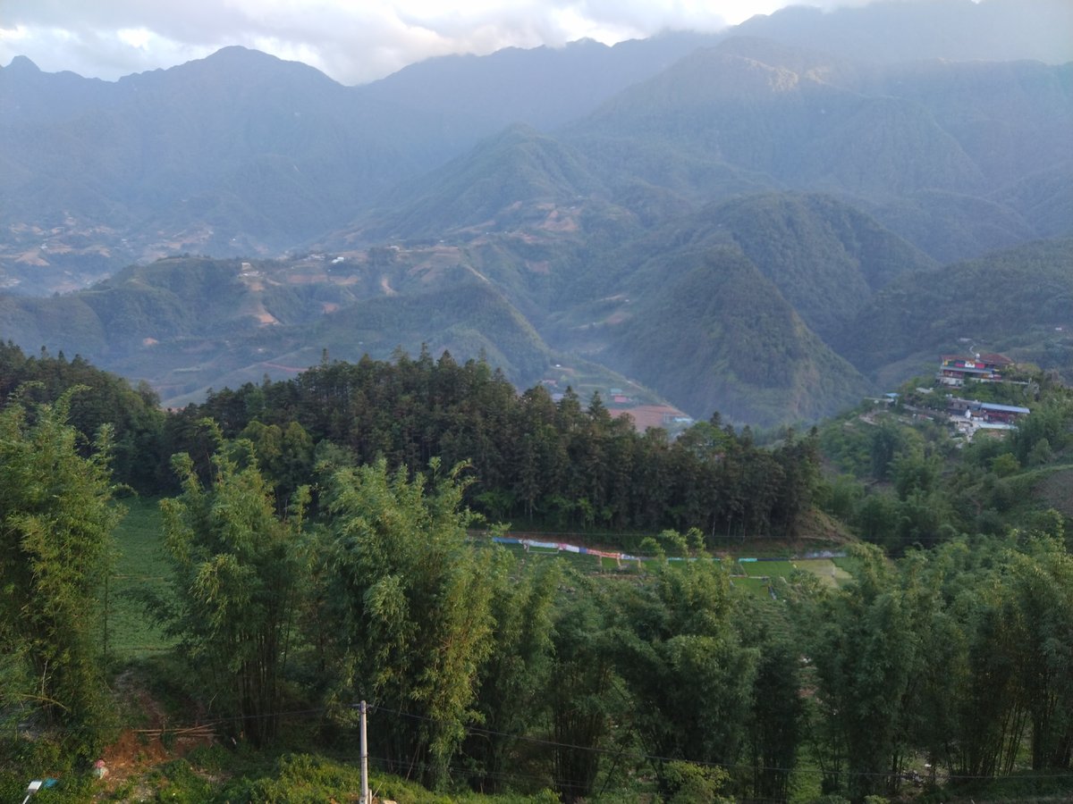 Morning life documented across Sa Pa Ward, Vietnam