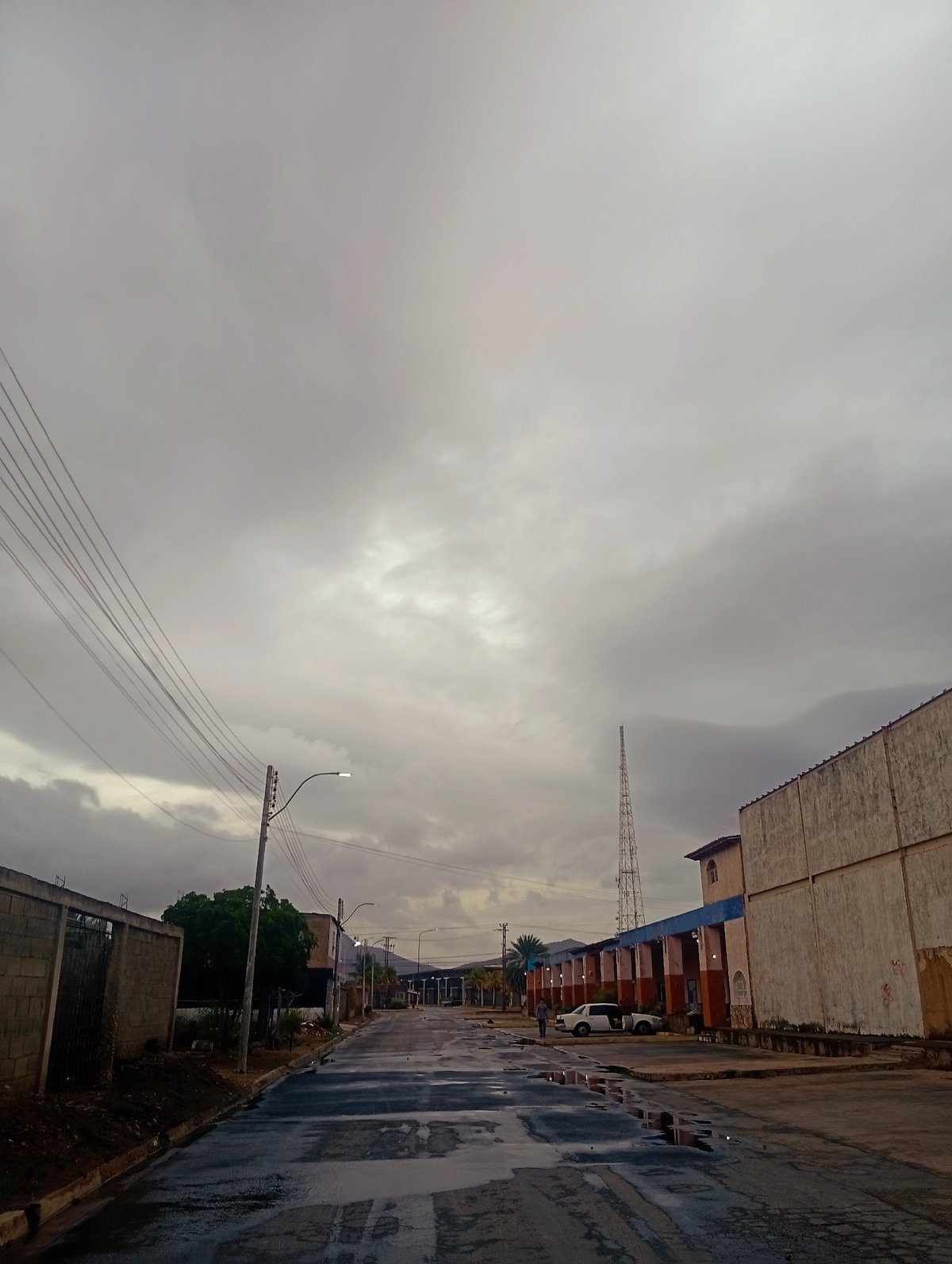 Rainy evening documented across Juan Griego, Venezuela streets