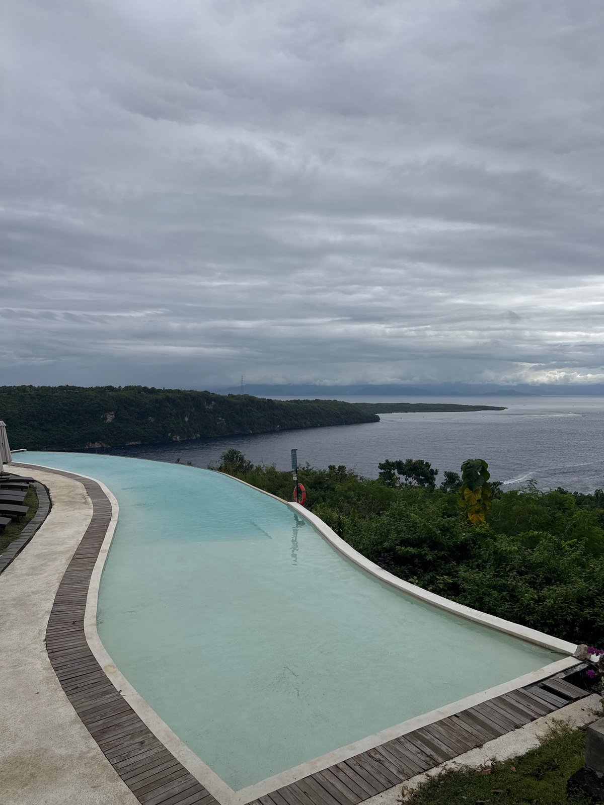 Tourist visits scenic resort lookout points on Nusa Penida
