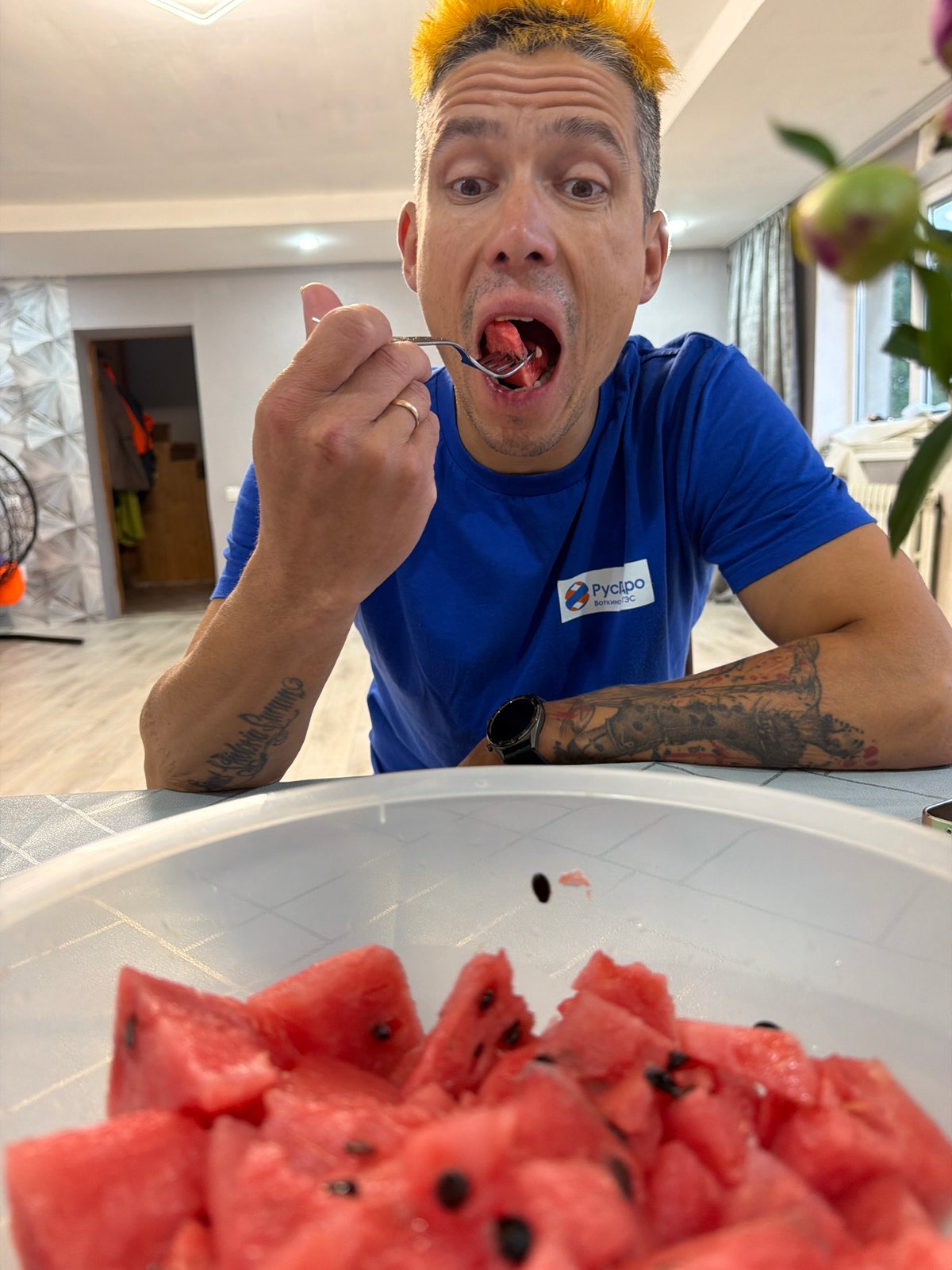 Watermelon snacks and fresh pancakes at a Chaikovsky hangout
