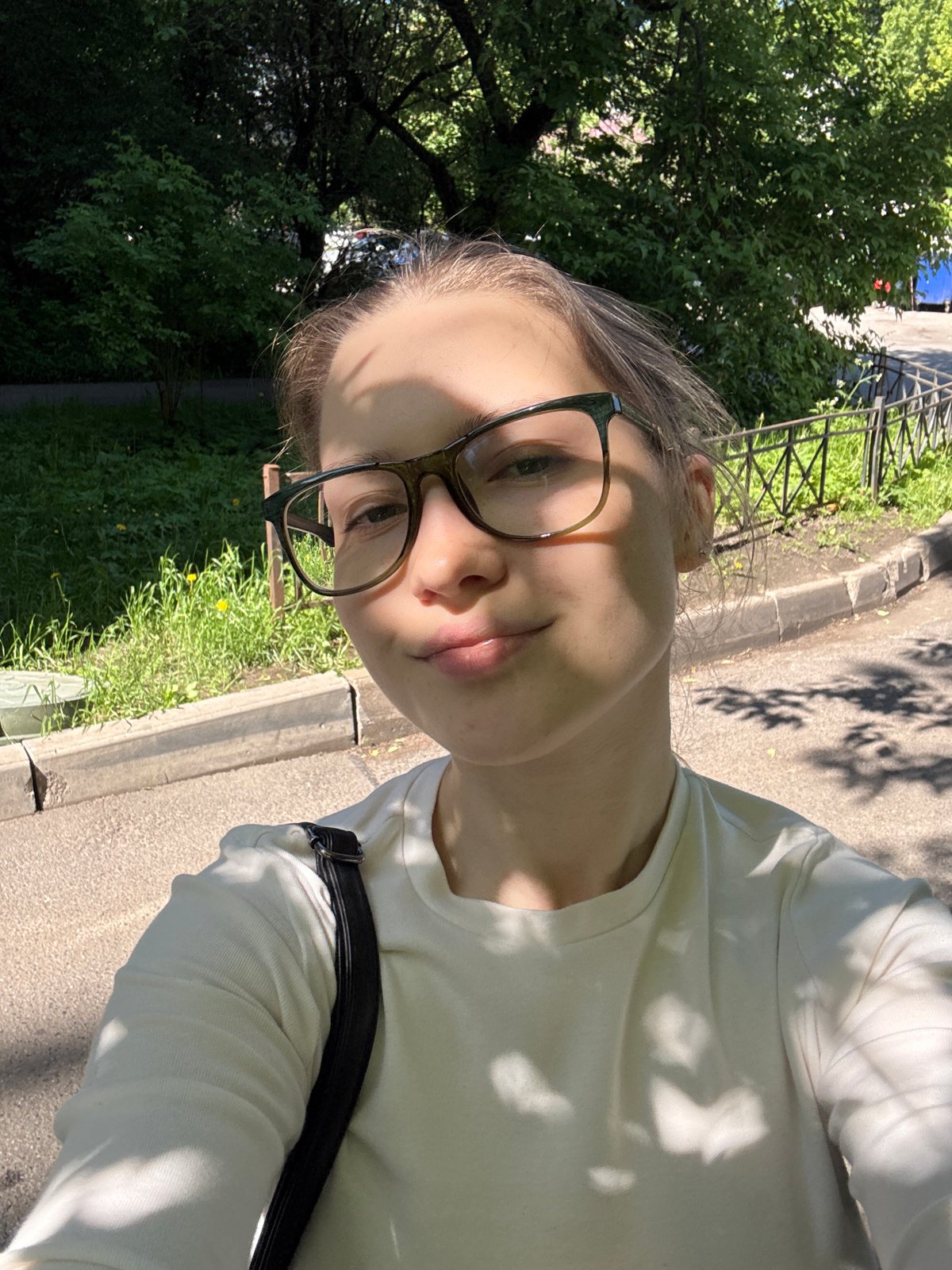 Morning walk documented through sunny Saint Petersburg streets and parks