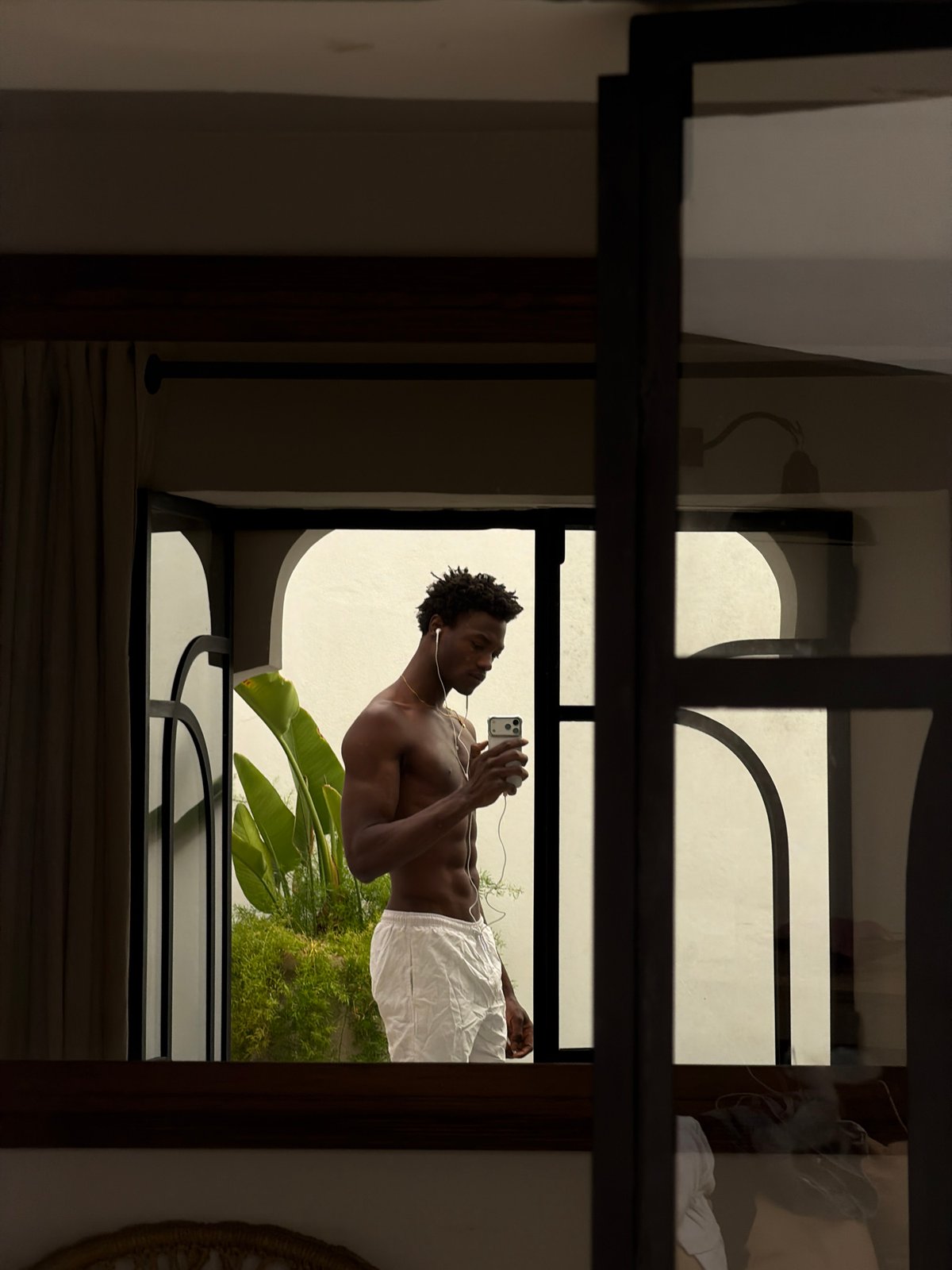 Poolside morning and street scenes in Marrakesh