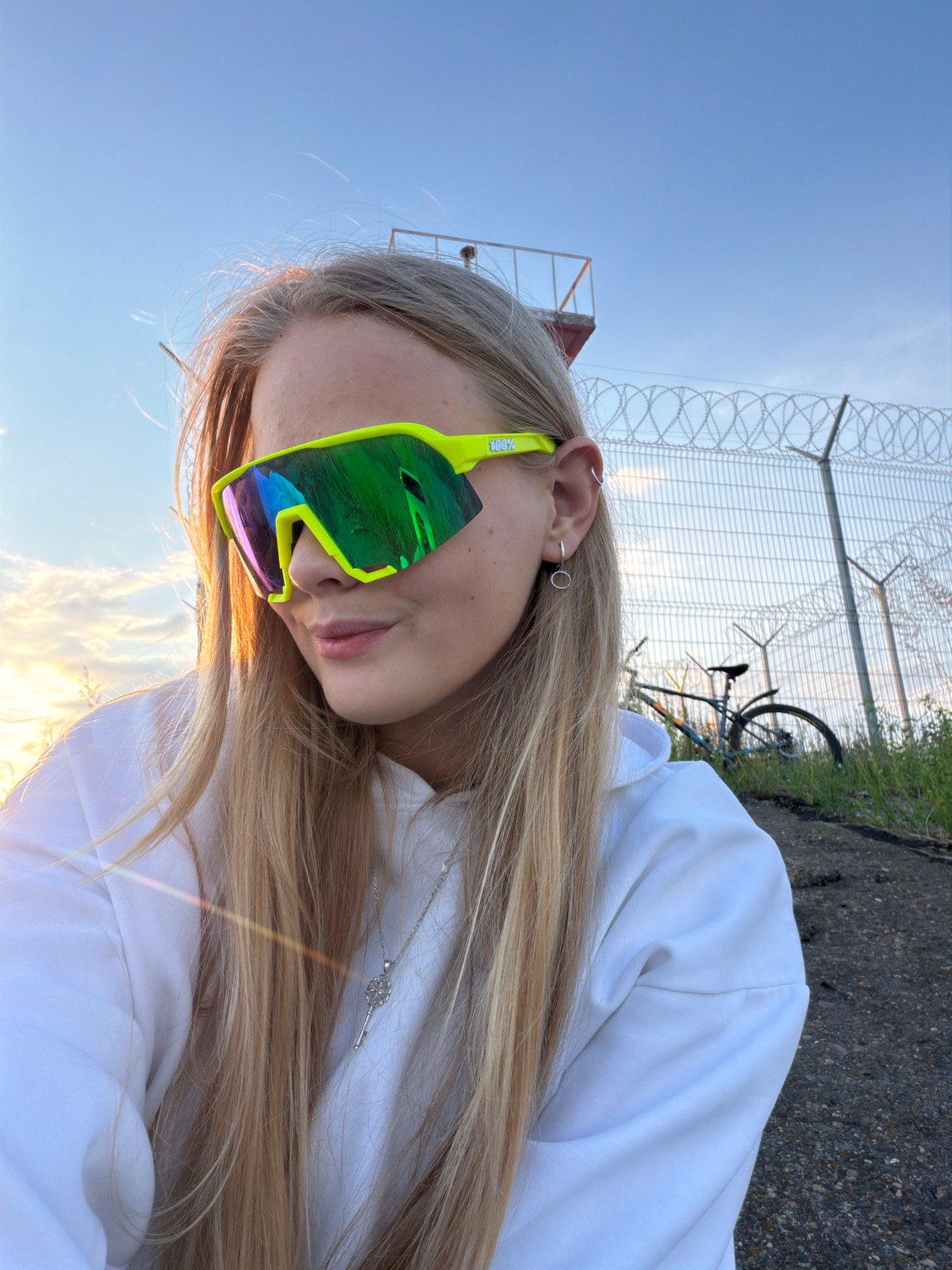 Spring photo session with neon sunglasses in Chaikovsky