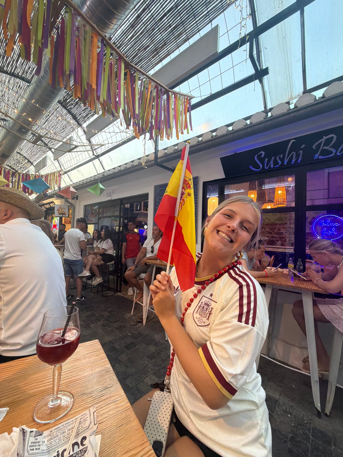 Bullfighting, beach scenes, and summer dining in Dénia