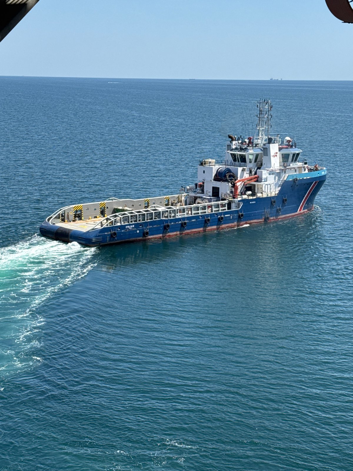 Offshore supply vessel Ievoli Blue underway off the Italian coast