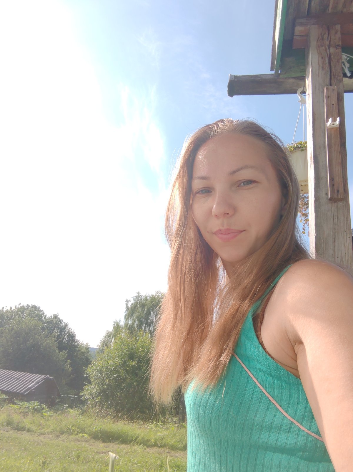Sunny summer morning in rural Chukhlem, selfies and garden scenes
