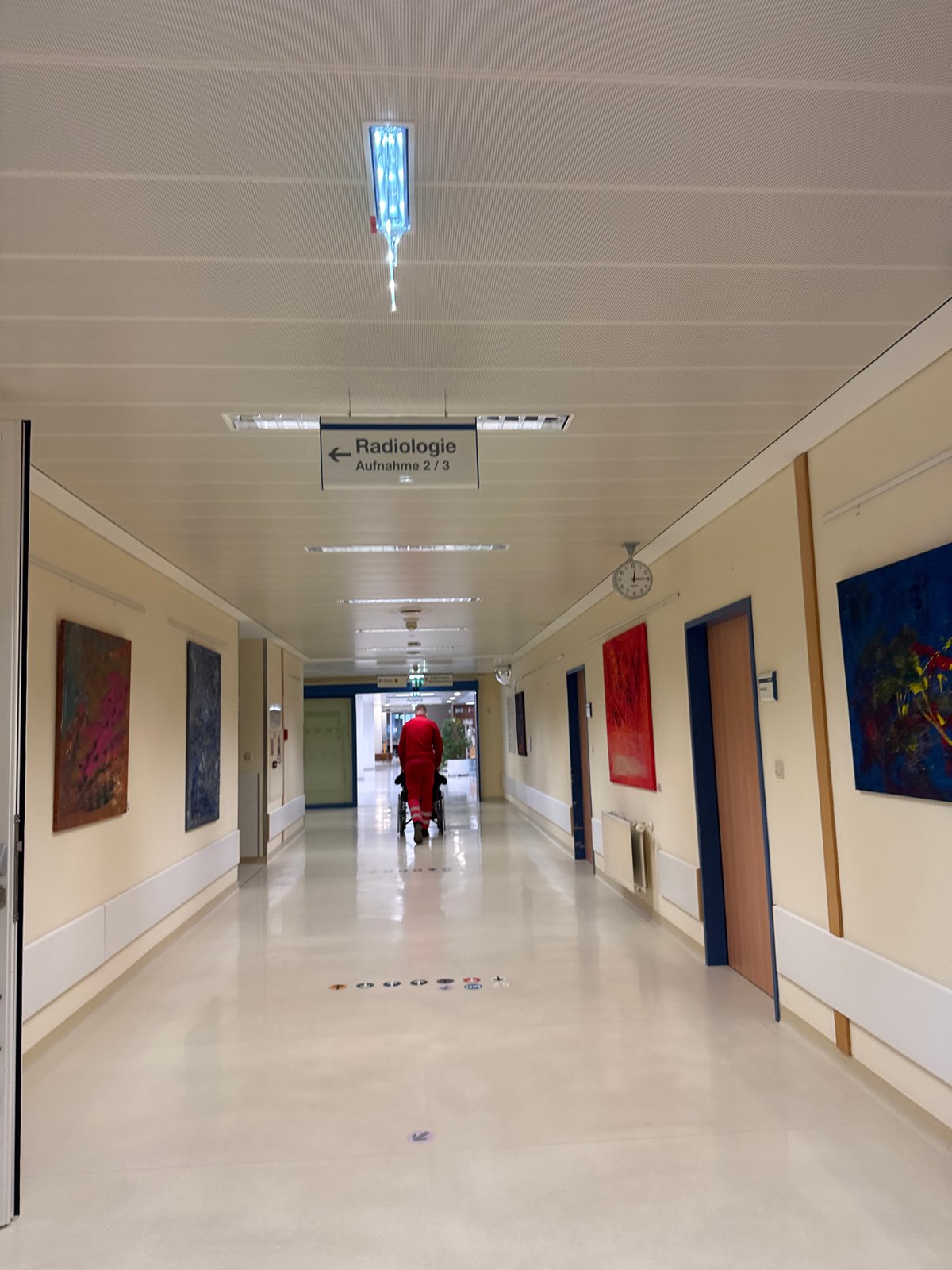 Medical care and MRI procedures documented at Amstetten hospital