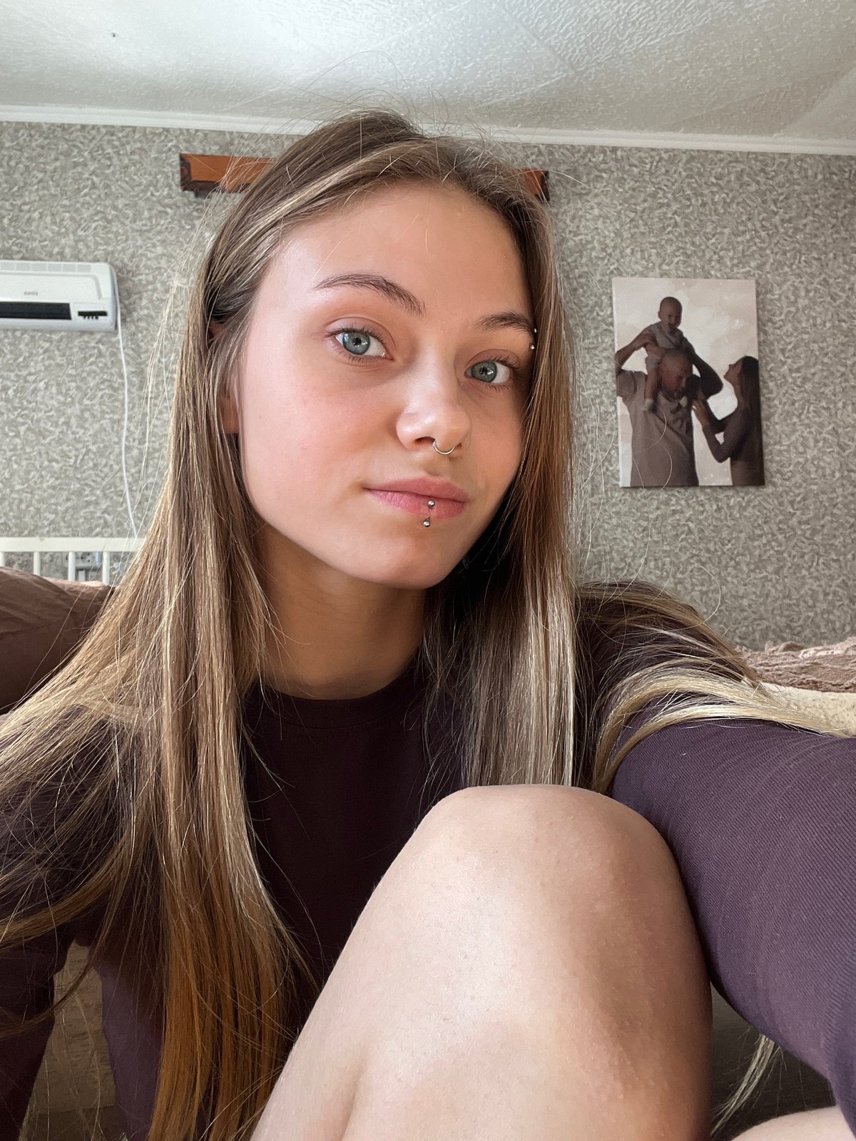 Young woman takes selfies with cola in Фоки