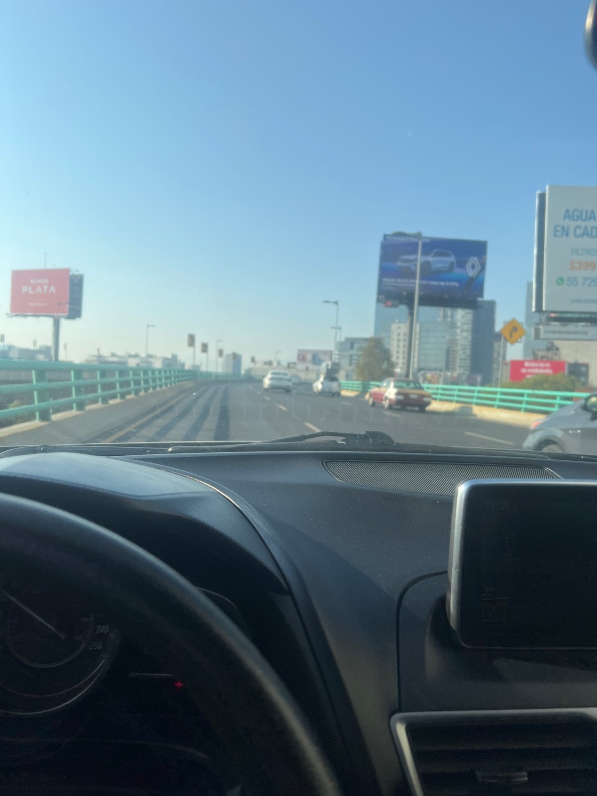Traffic observed on elevated Mexico City highway