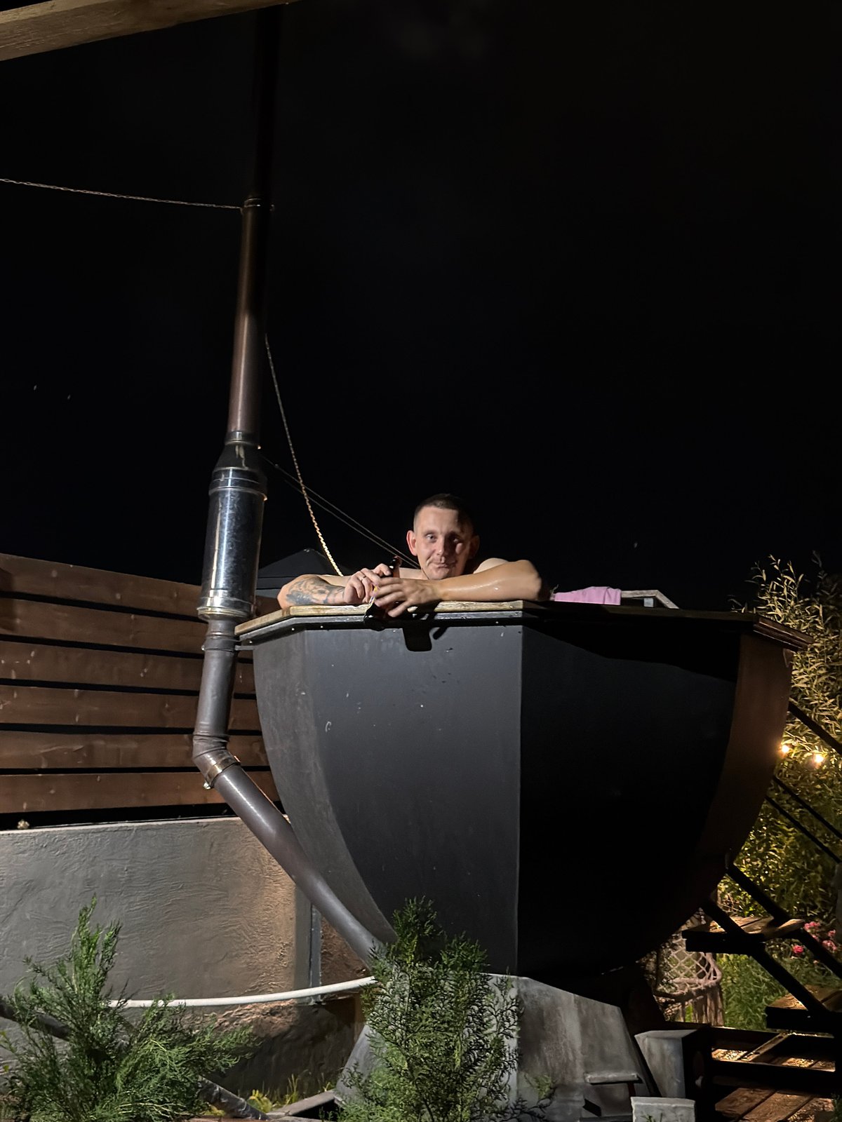 Backyard evening with hot tub and guitar session in Семилуки