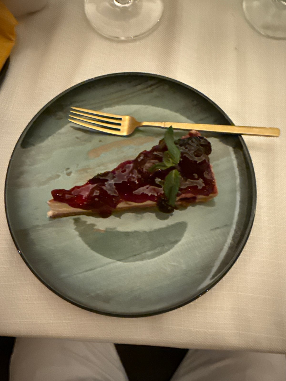 Diner documents three-course meal in Dobrich, Bulgaria restaurant
