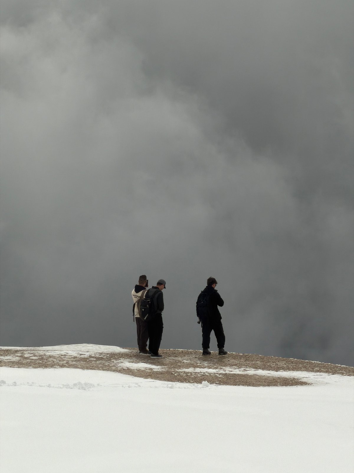 Unusual June snowfall documented in Garmisch-Partenkirchen alpine region