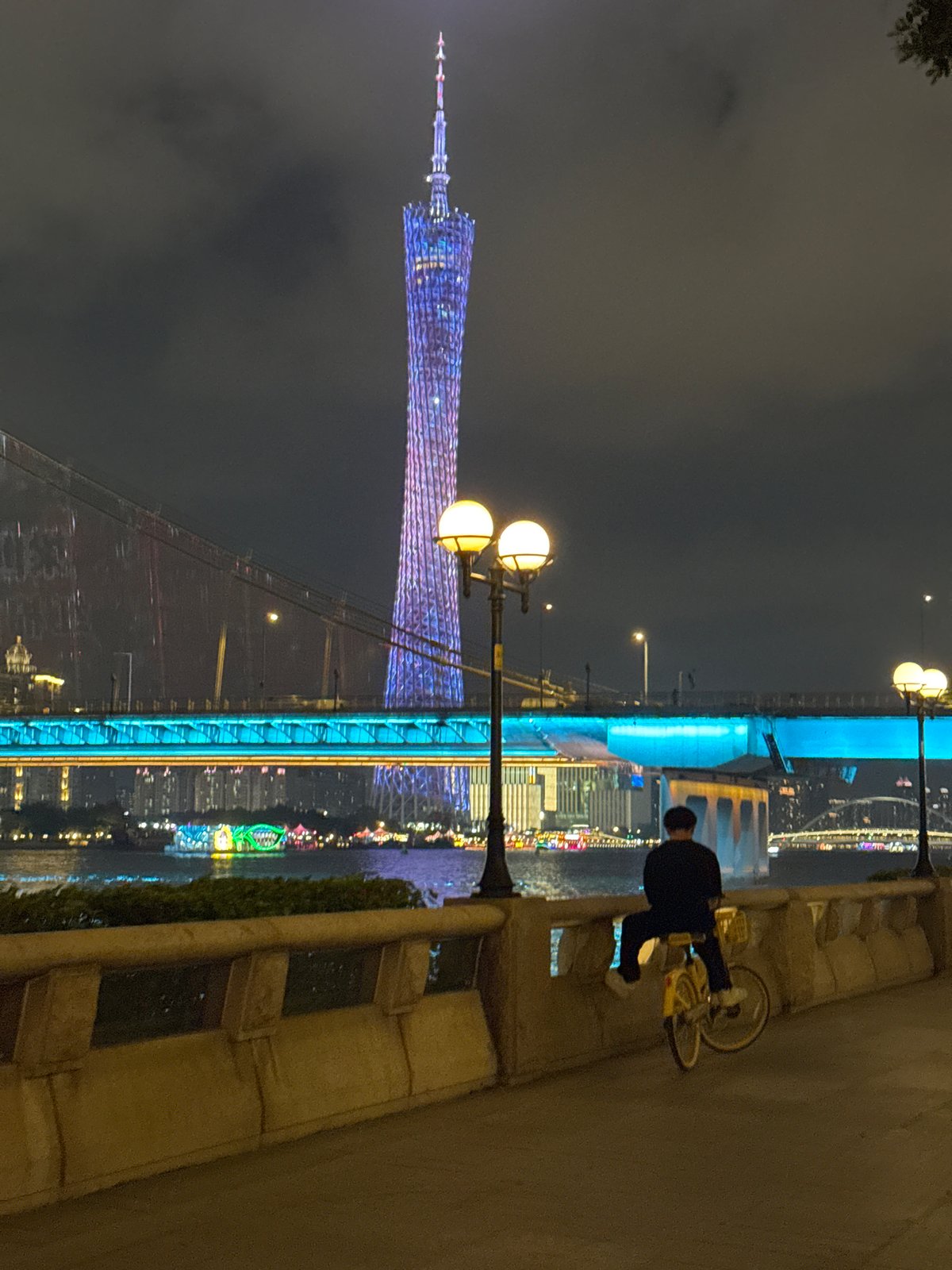 Evening scenes captured across Tianhe District, Guangzhou