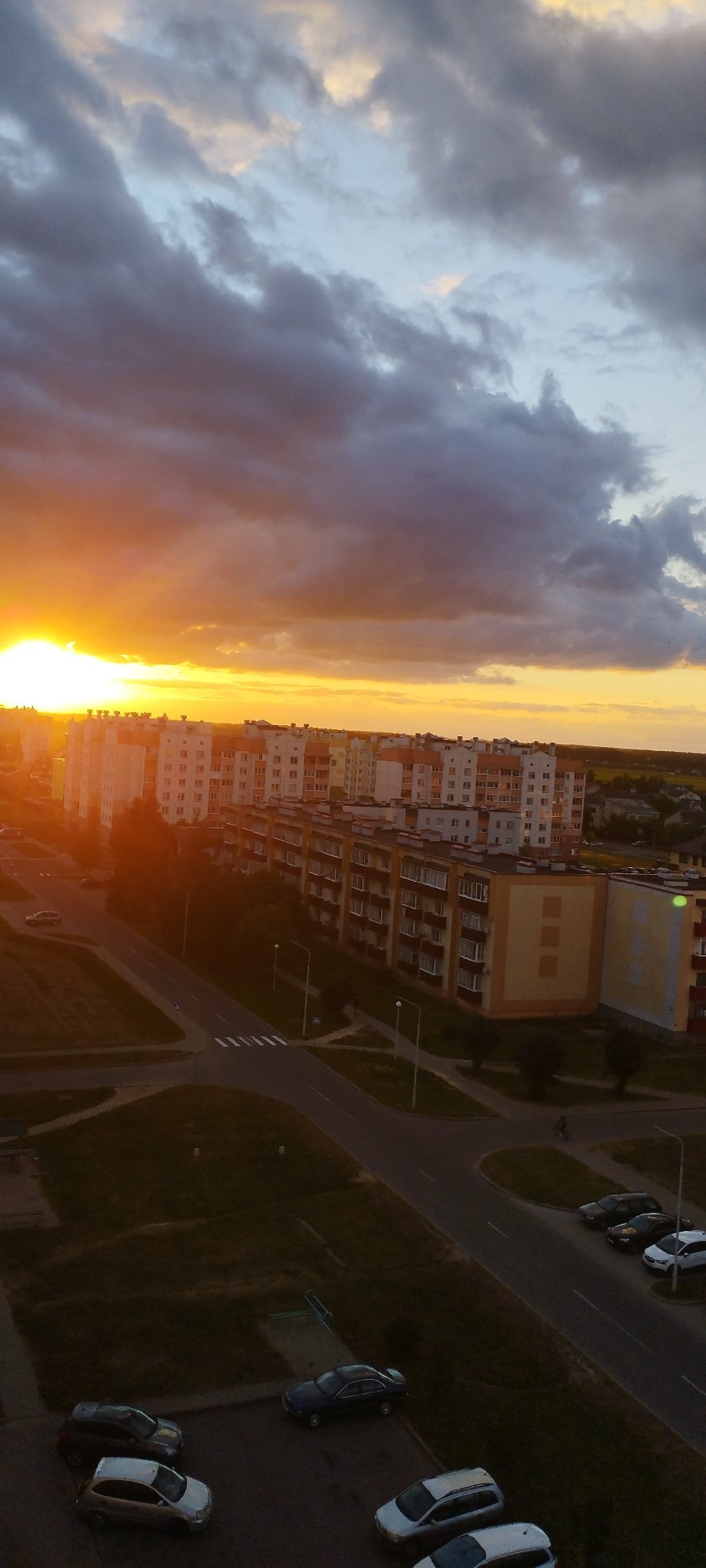 Sunset over Skidzieĺ rooftops, shot from above