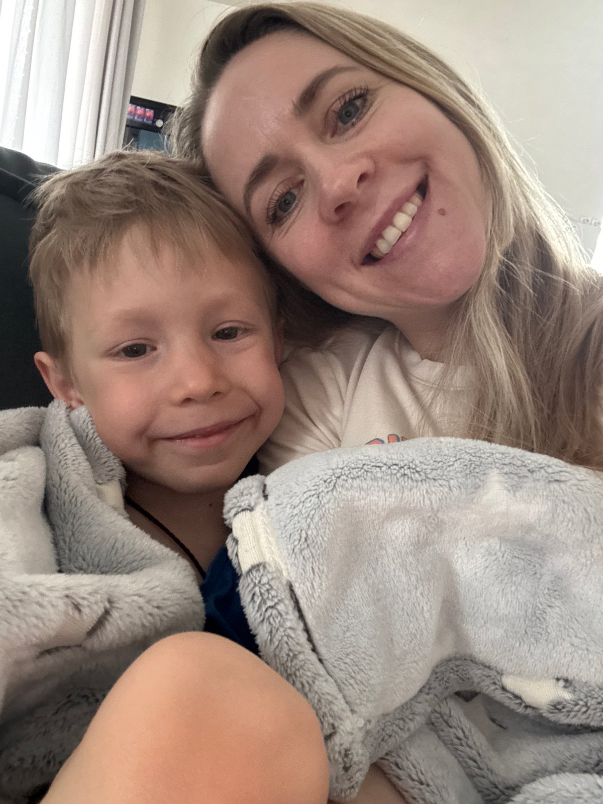 Family moments documented in Chaikovsky during quiet morning hours