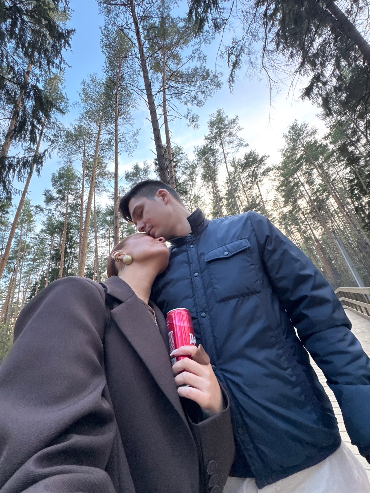 Man spotted with woman, then dog in Votkinsk
