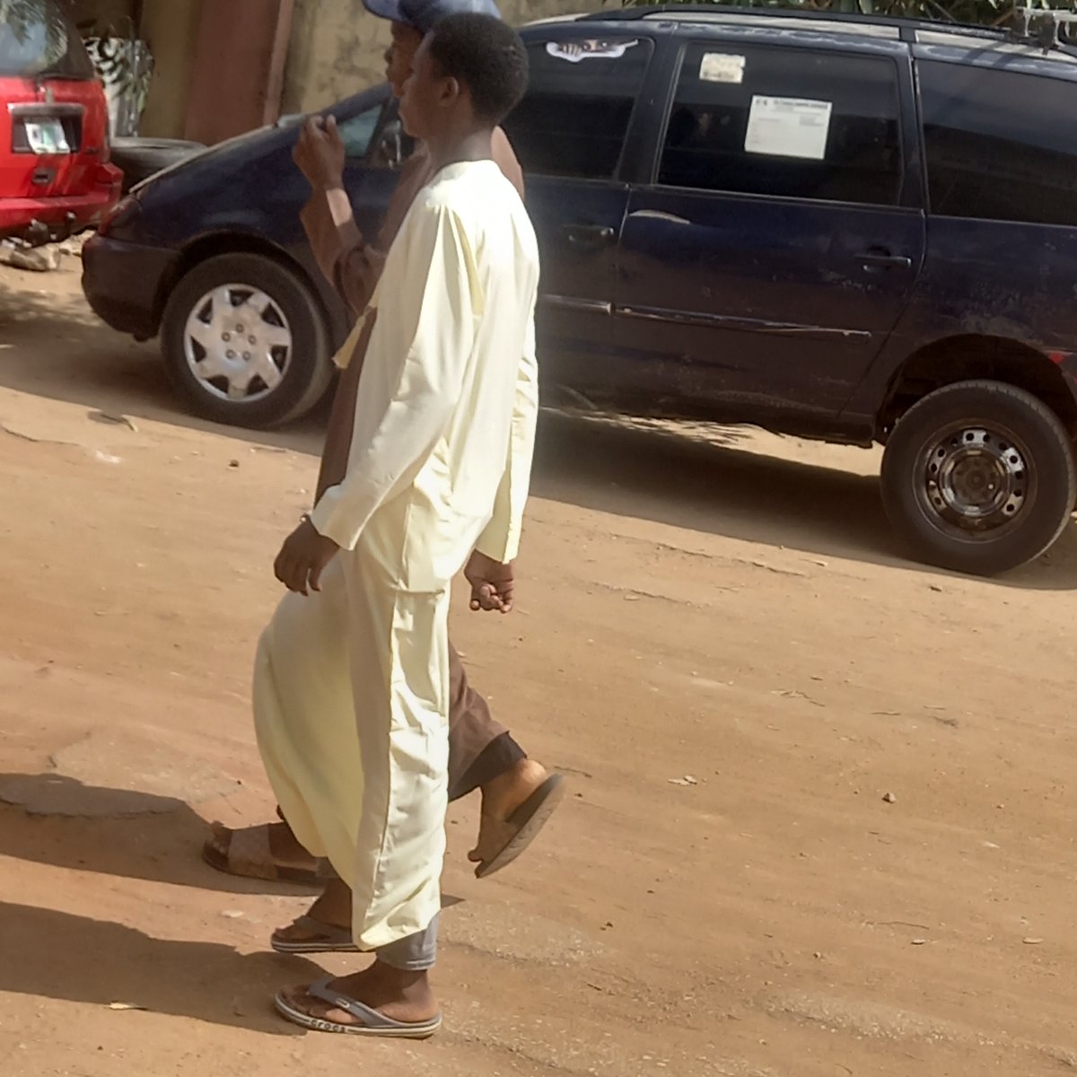 Morning street life documented across Dadi Riba, Nigeria