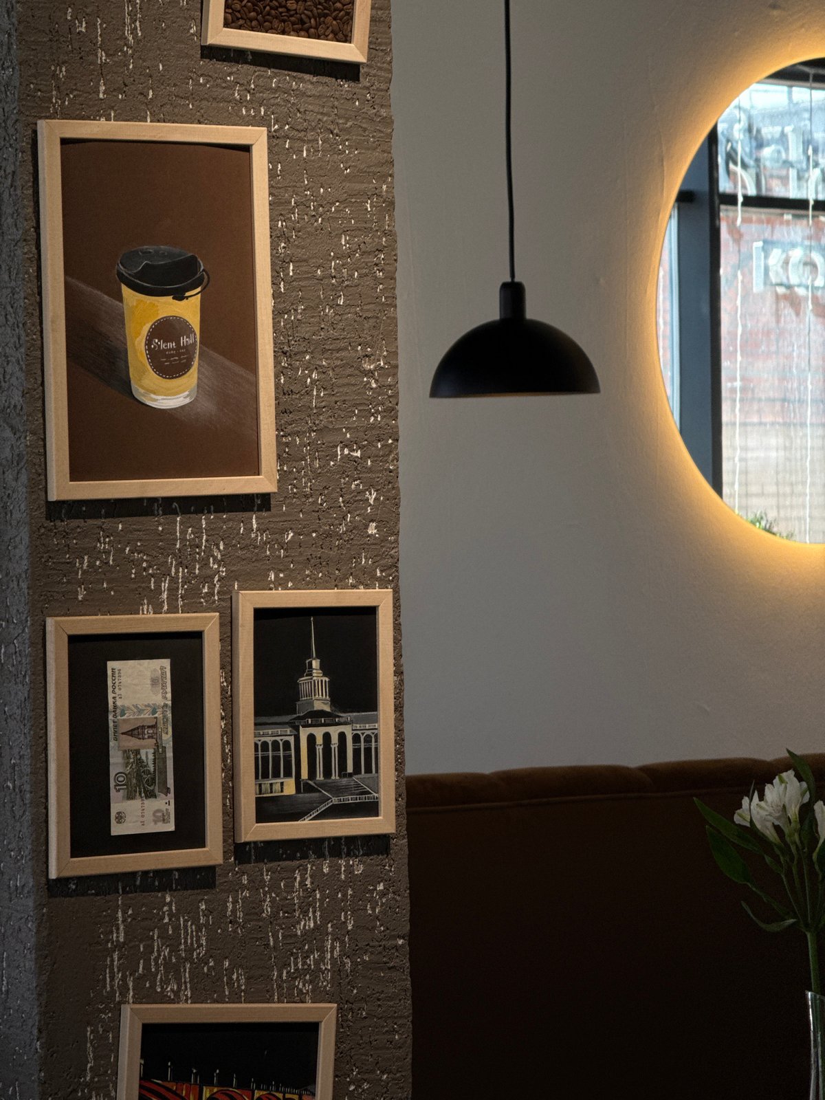 Krasnoyarsk café visit documented with interior views, meal