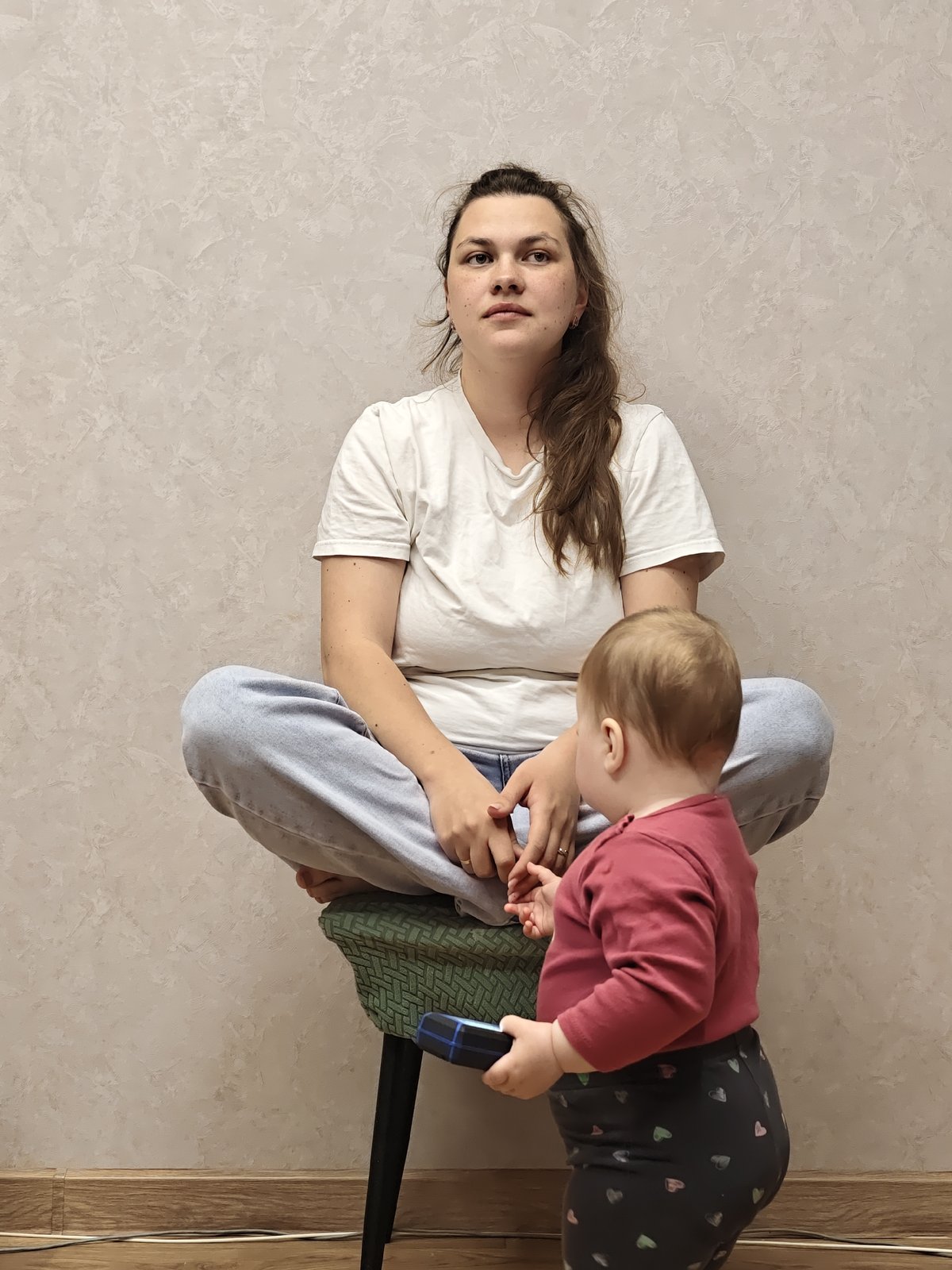 Mother and baby's quiet afternoon documented in Chaikovsky home