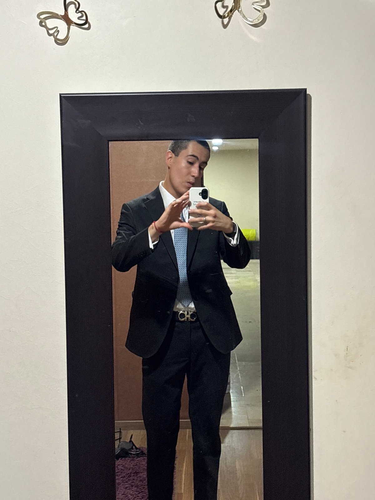 Getting dressed and ready for a formal occasion in Cholula