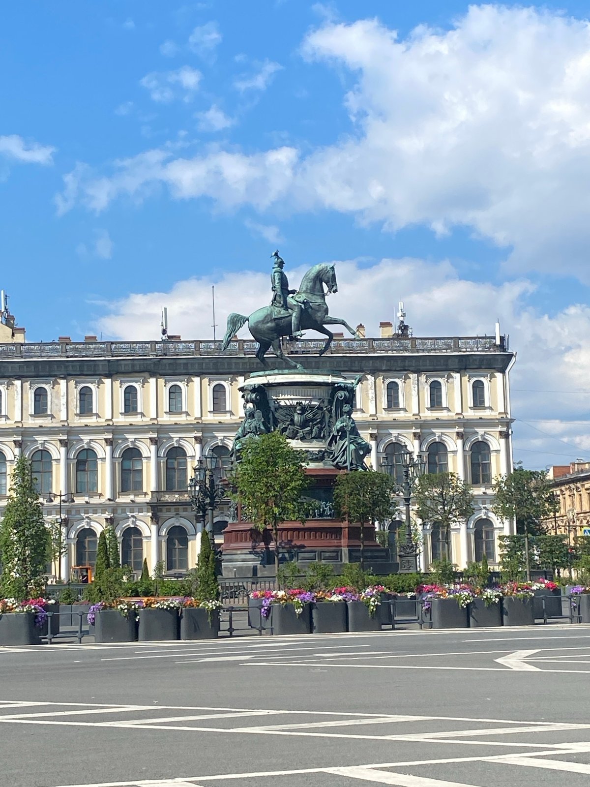 Summer morning stroll through Saint Petersburg's historic center