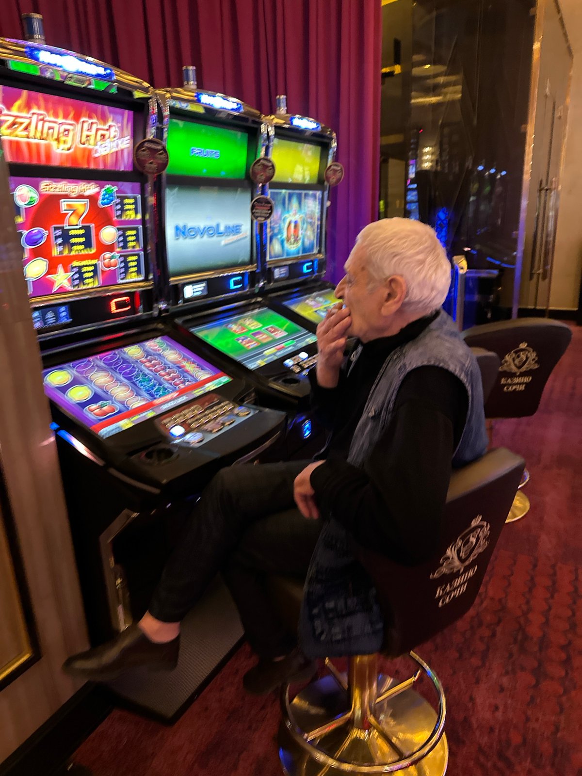 Evening gambling activity documented at Casino Sochi, Estosadok