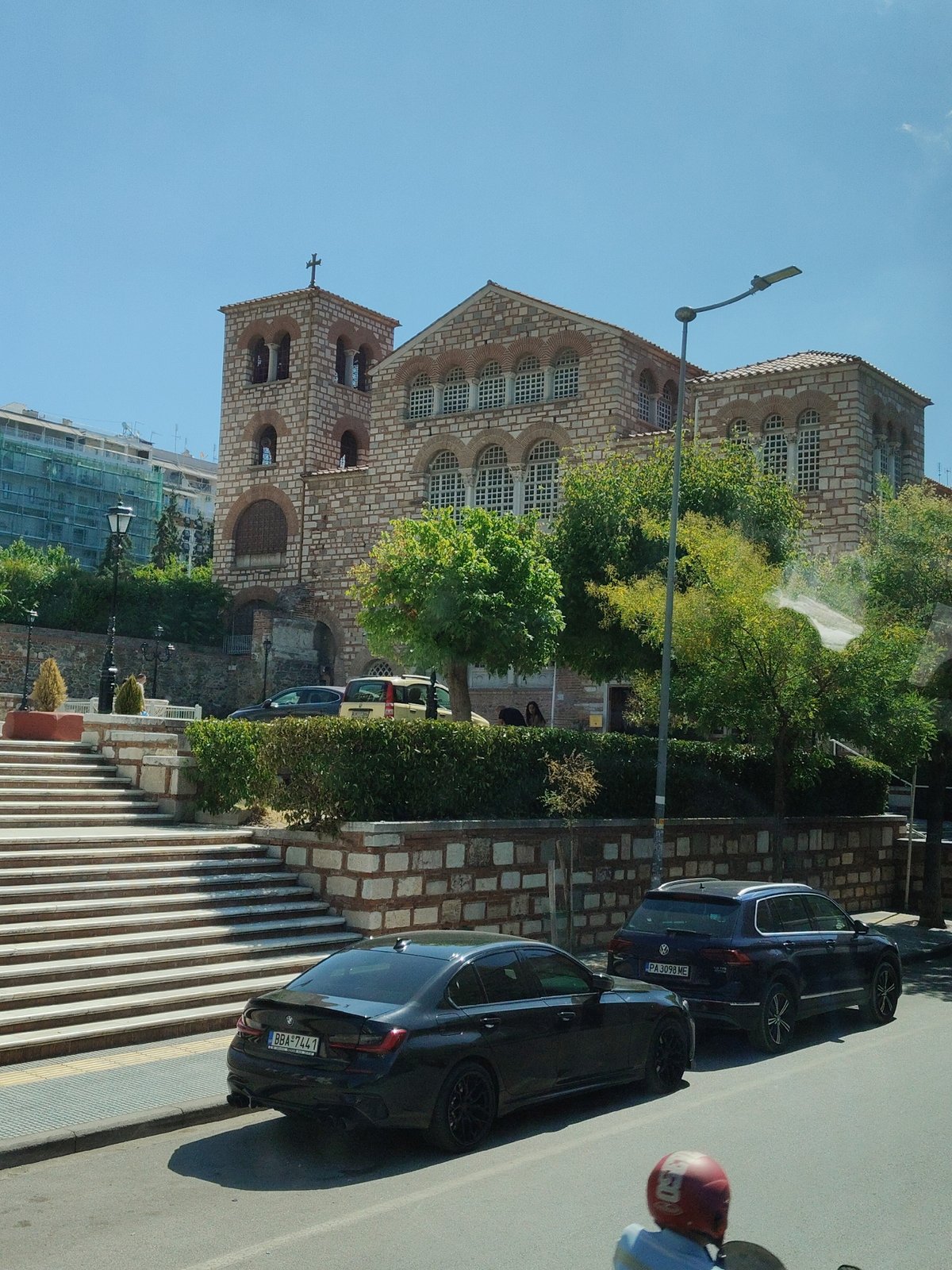 Morning tour through Thessaloniki's Byzantine churches and city streets
