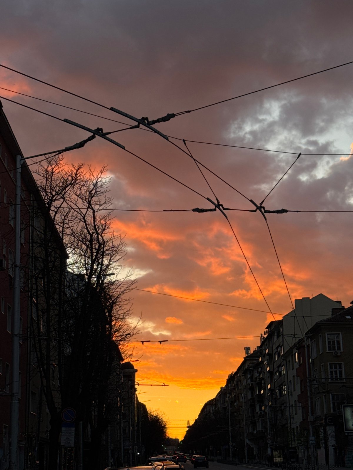 Sofia sunset scenes documented across city neighborhoods