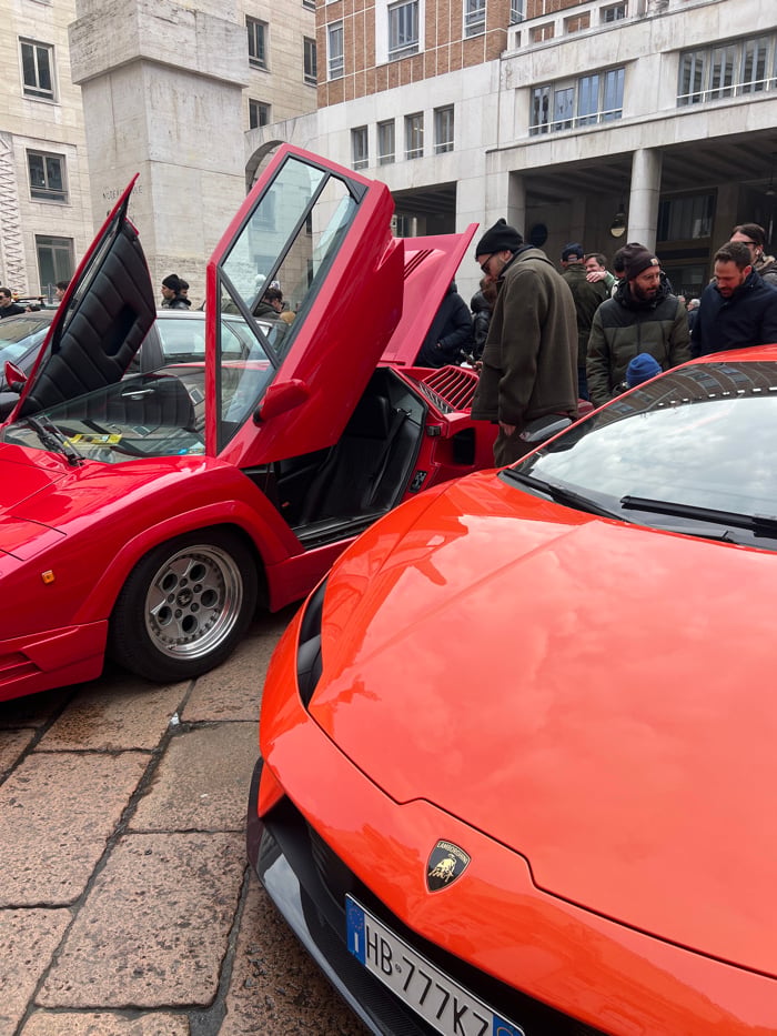 Vintage car exhibition draws crowds to Milan's Piazza Affari