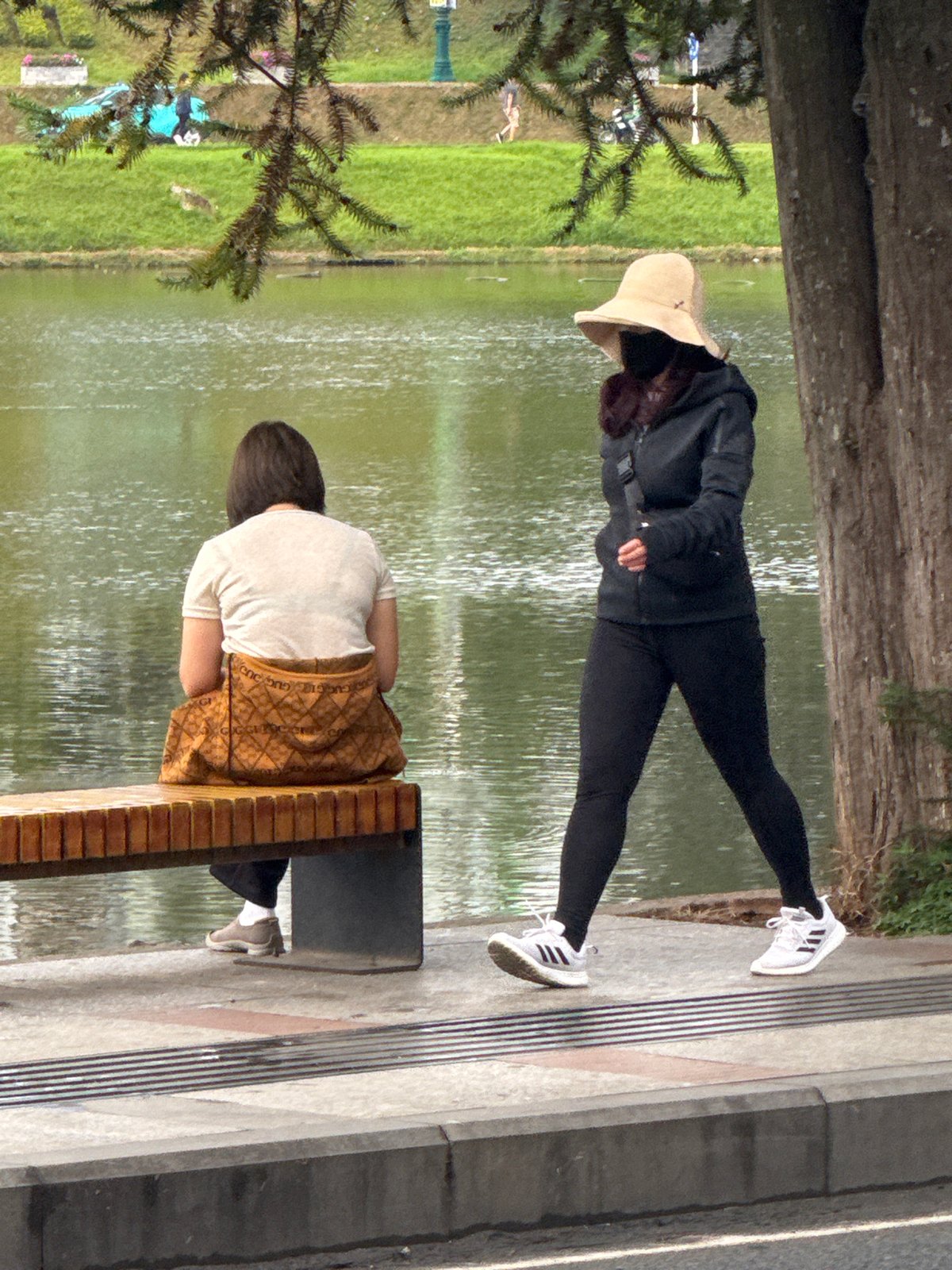 Everyday life around Xuan Huong Lake, Da Lat